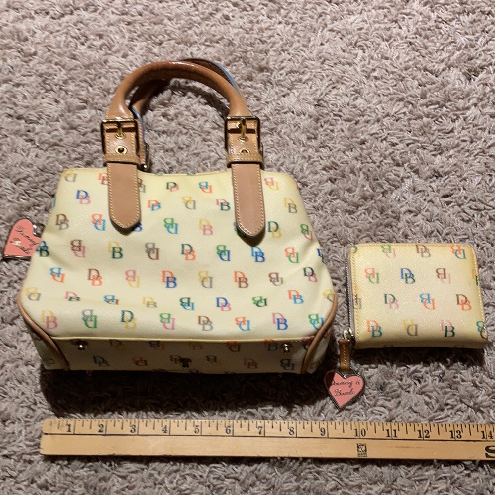 Dooney & Bourke small bag w/matching wallet.